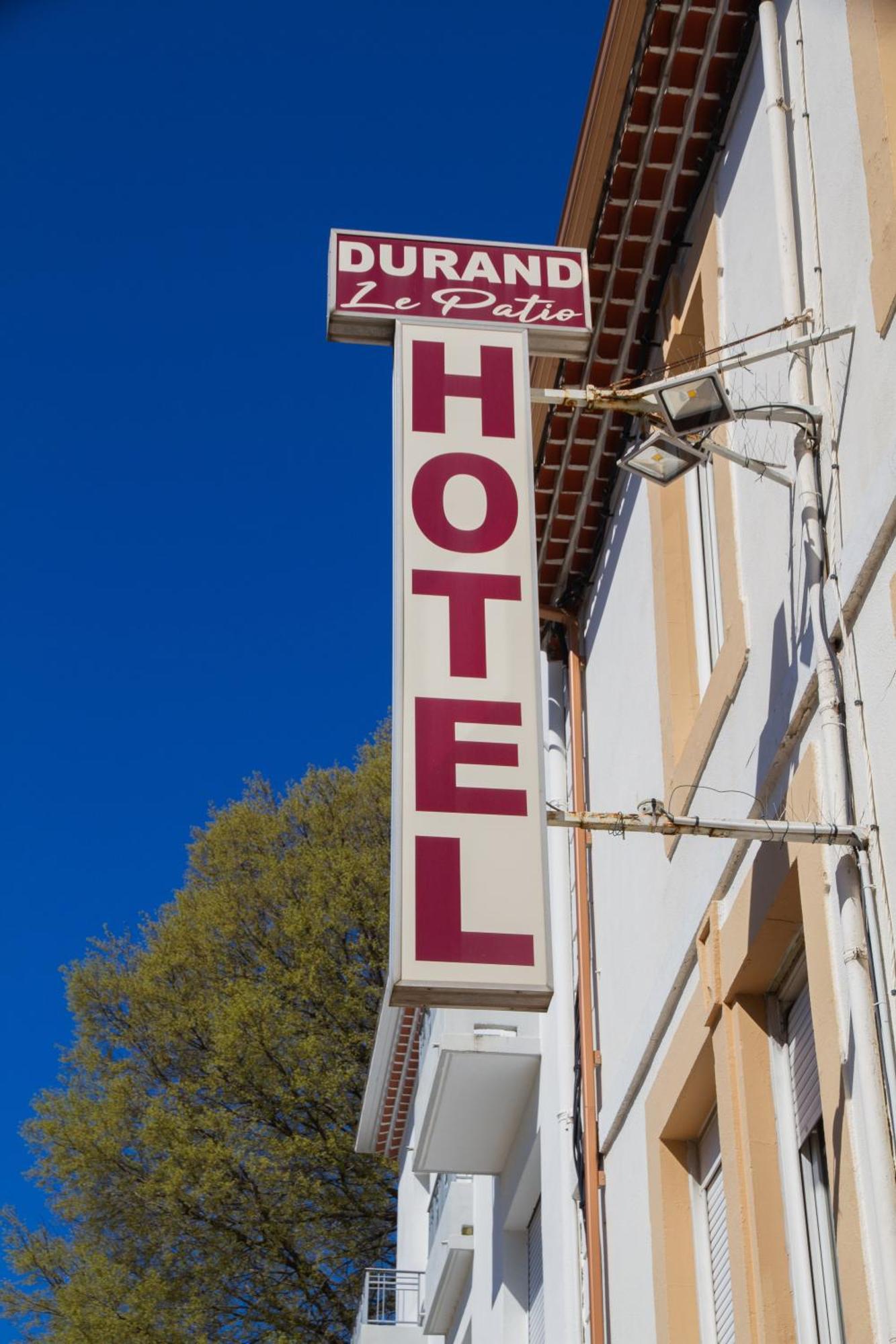 Hotel Durand Le Patio Alès Exterior foto